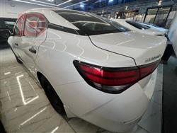 نيسان سنترا